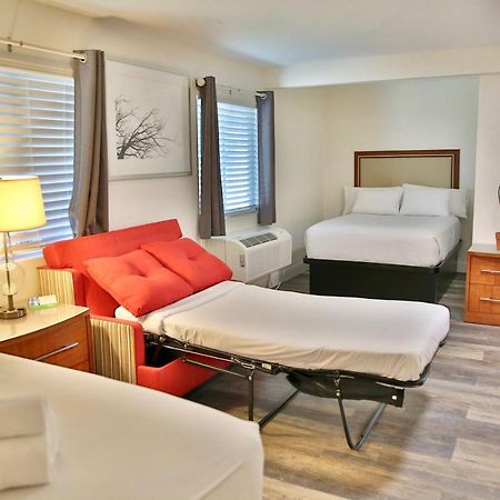 Travelodge By Wyndham Crescent City Esterno foto