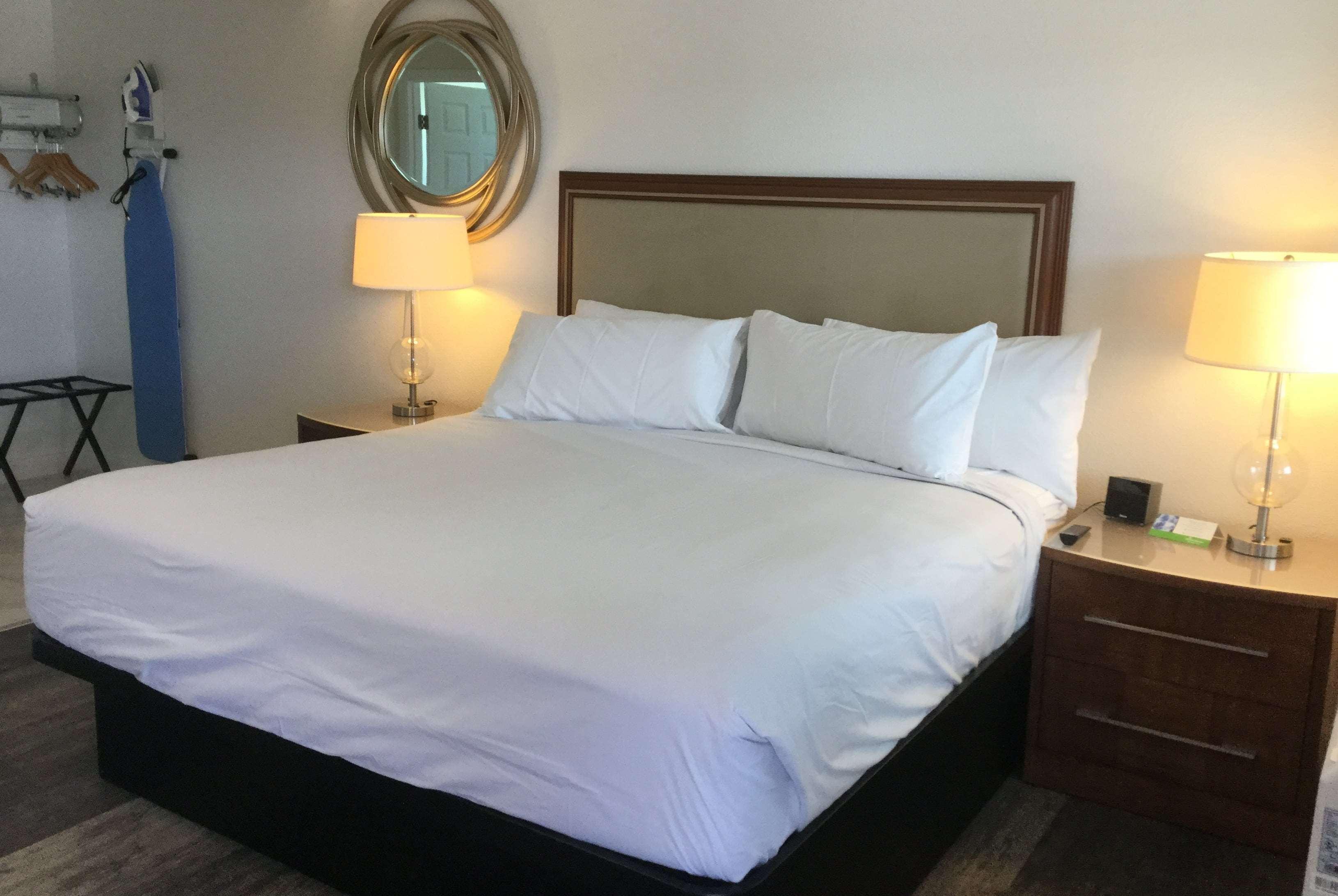 Travelodge By Wyndham Crescent City Esterno foto