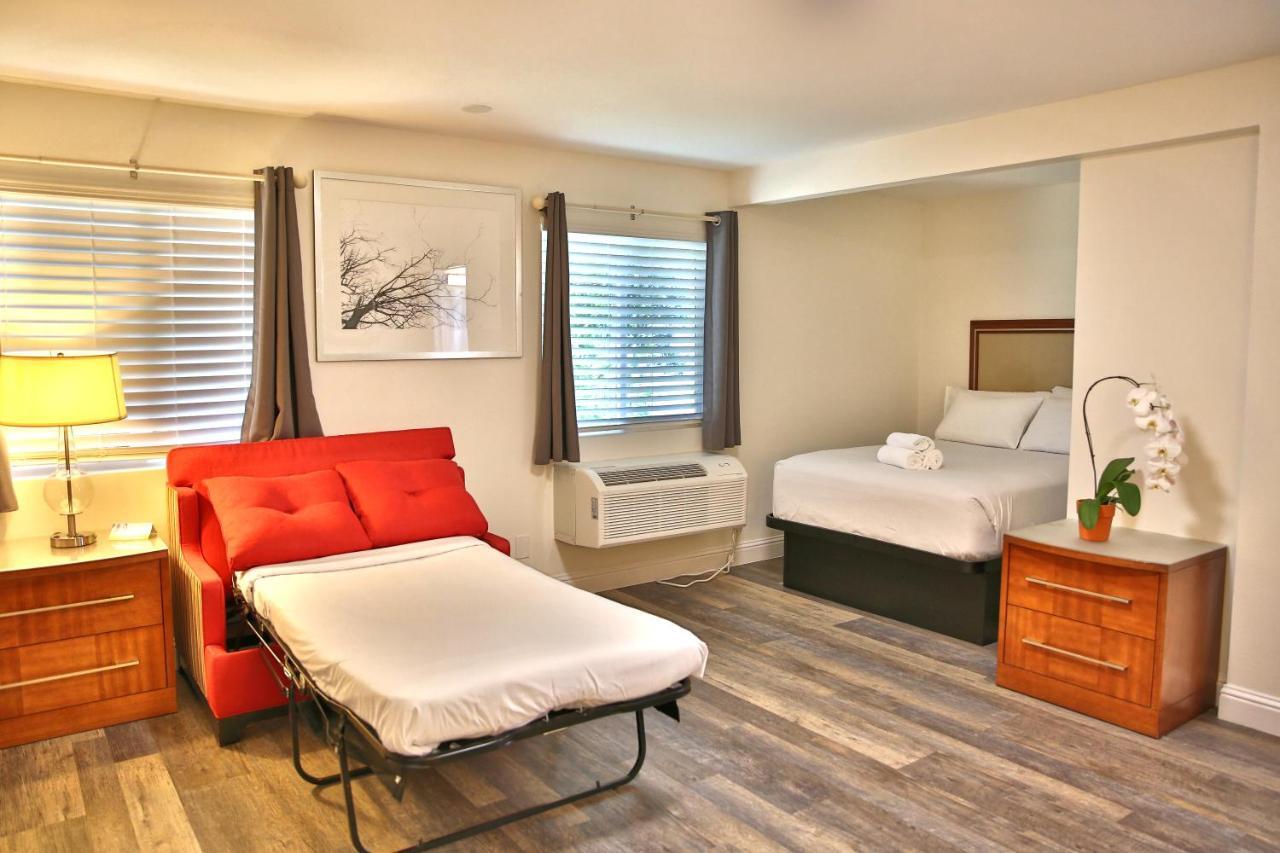 Travelodge By Wyndham Crescent City Esterno foto